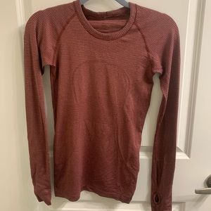 Lululemon long sleeve top